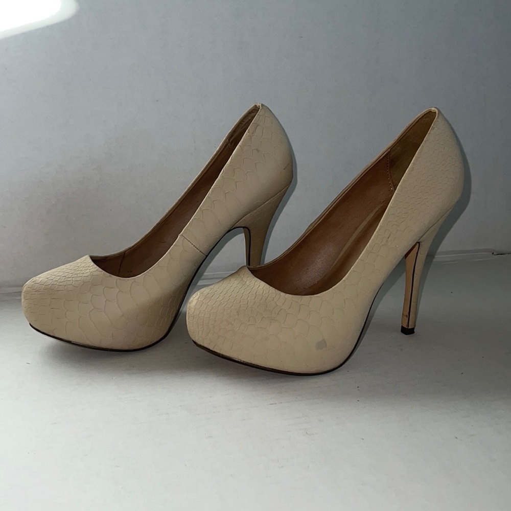Cream Mix No. 6 Heels